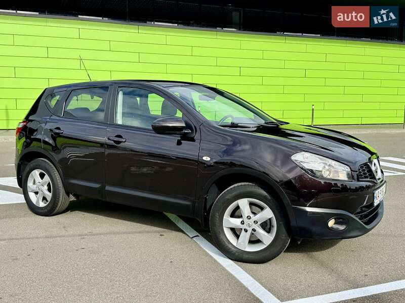 Внедорожник / Кроссовер Nissan Qashqai 2013 в Киеве