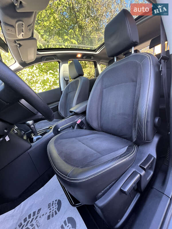 Внедорожник / Кроссовер Nissan Qashqai 2013 в Луцке