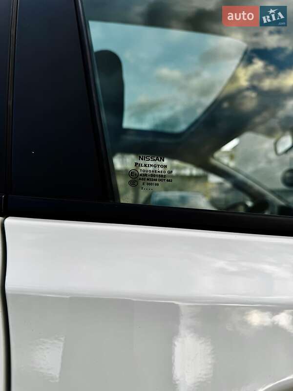 Внедорожник / Кроссовер Nissan Qashqai 2012 в Стрые