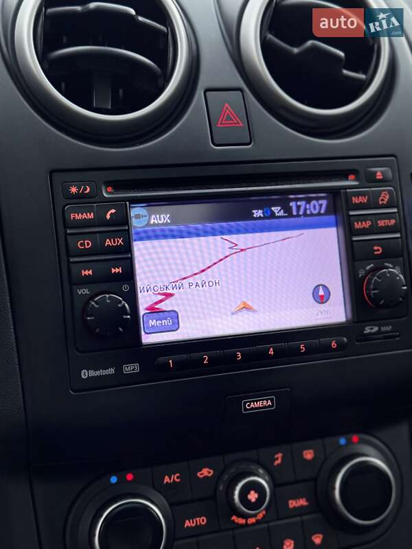 Внедорожник / Кроссовер Nissan Qashqai 2012 в Стрые