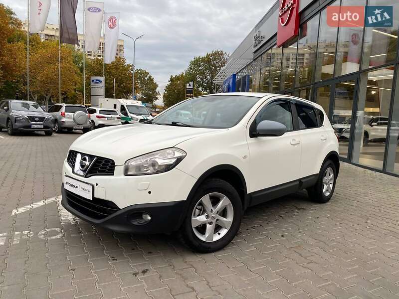 Позашляховик / Кросовер Nissan Qashqai 2011 в Одесі