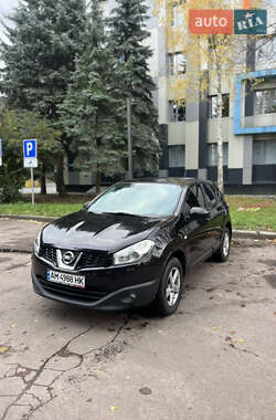 Позашляховик / Кросовер Nissan Qashqai 2010 в Житомирі