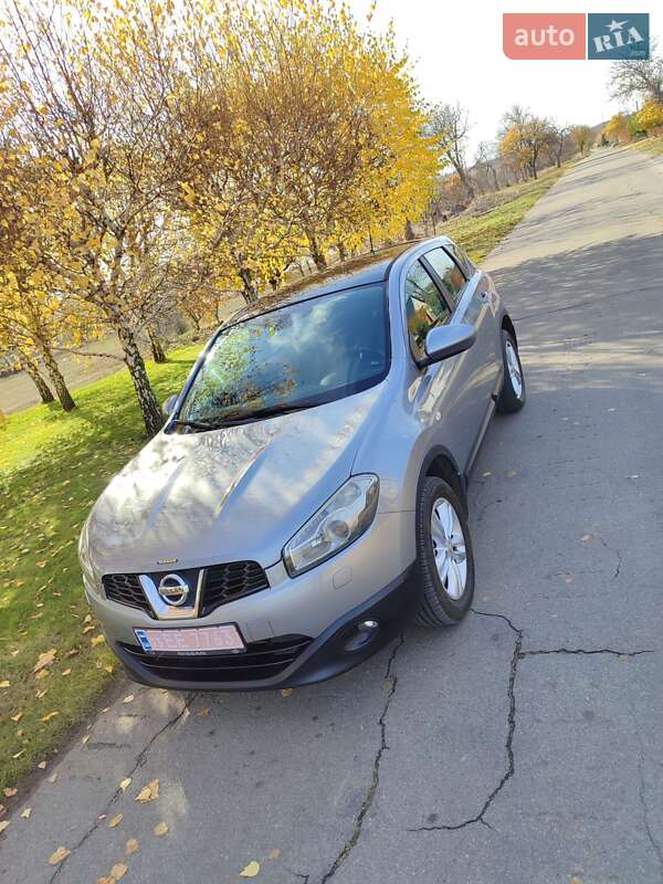 Внедорожник / Кроссовер Nissan Qashqai 2011 в Запорожье