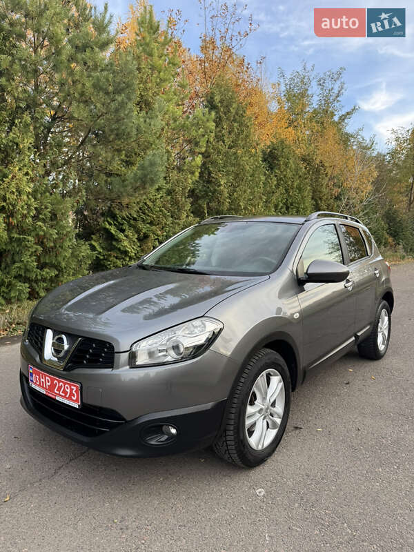 Внедорожник / Кроссовер Nissan Qashqai 2012 в Ровно