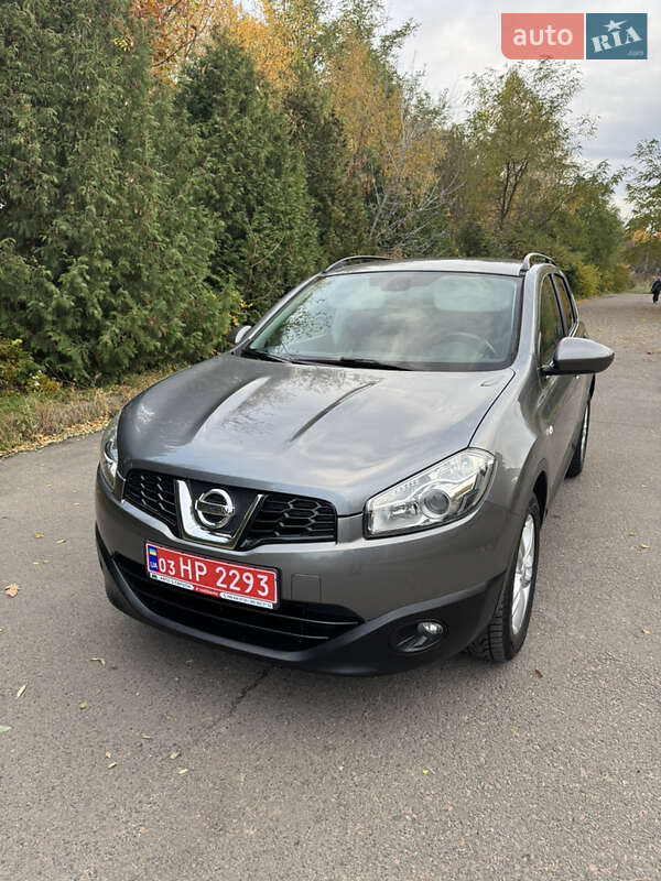 Внедорожник / Кроссовер Nissan Qashqai 2012 в Ровно