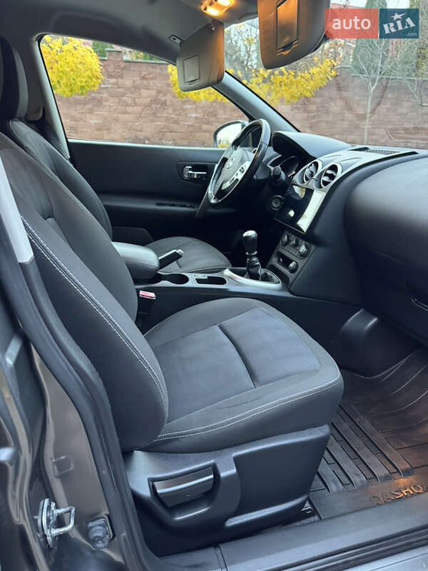 Внедорожник / Кроссовер Nissan Qashqai 2012 в Ровно