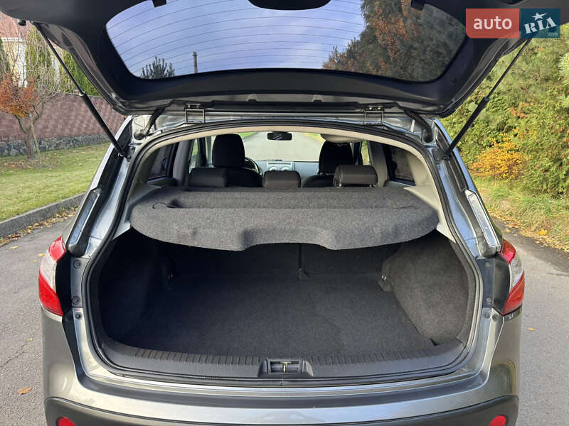 Внедорожник / Кроссовер Nissan Qashqai 2012 в Ровно