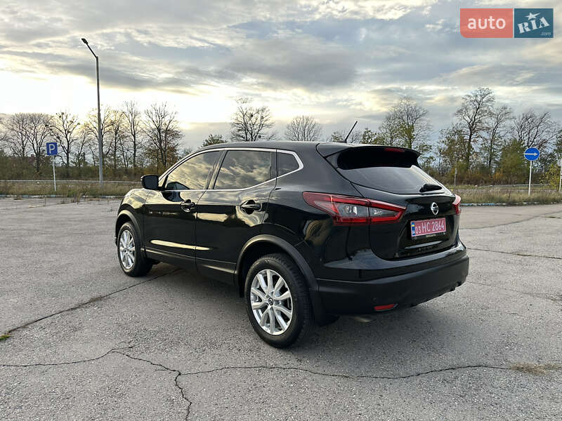 Позашляховик / Кросовер Nissan Qashqai 2021 в Бродах