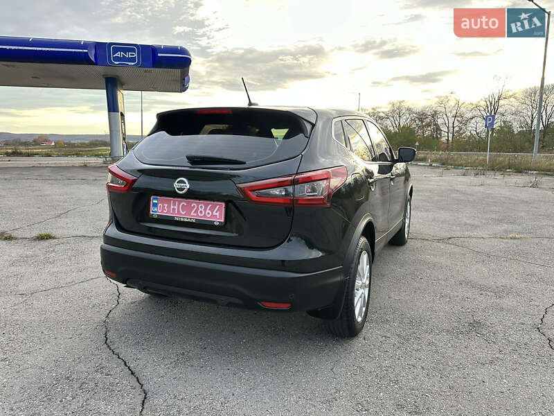 Позашляховик / Кросовер Nissan Qashqai 2021 в Бродах