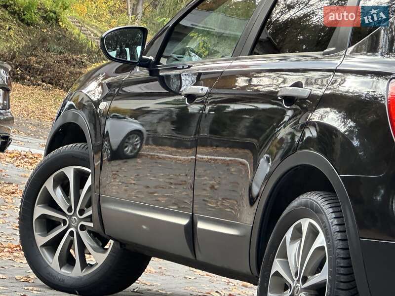 Позашляховик / Кросовер Nissan Qashqai 2009 в Дрогобичі