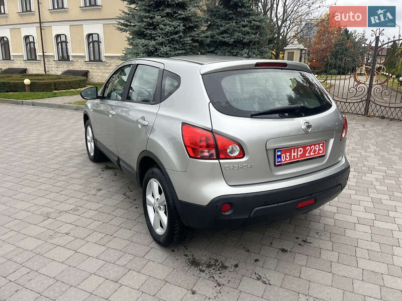 Позашляховик / Кросовер Nissan Qashqai 2008 в Сарнах