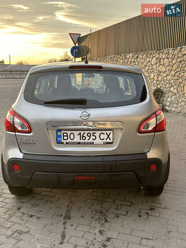 Внедорожник / Кроссовер Nissan Qashqai 2011 в Тернополе фото 7 Внедорожник / Кроссовер Nissan Qashqai 2011 в Тернополе