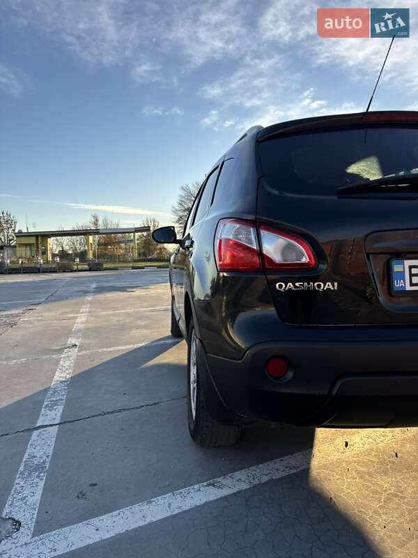 Внедорожник / Кроссовер Nissan Qashqai 2011 в Первомайске