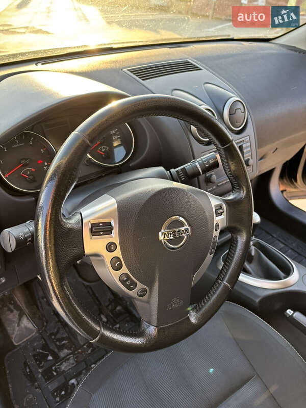 Внедорожник / Кроссовер Nissan Qashqai 2011 в Первомайске