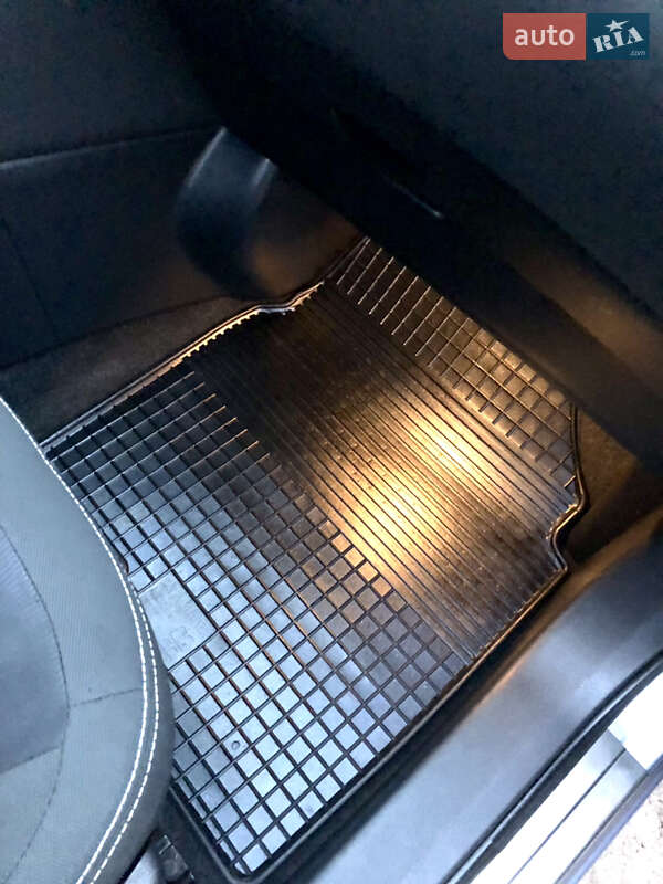 Внедорожник / Кроссовер Nissan Qashqai 2011 в Коростене фото 57 Внедорожник / Кроссовер Nissan Qashqai 2011 в Коростене