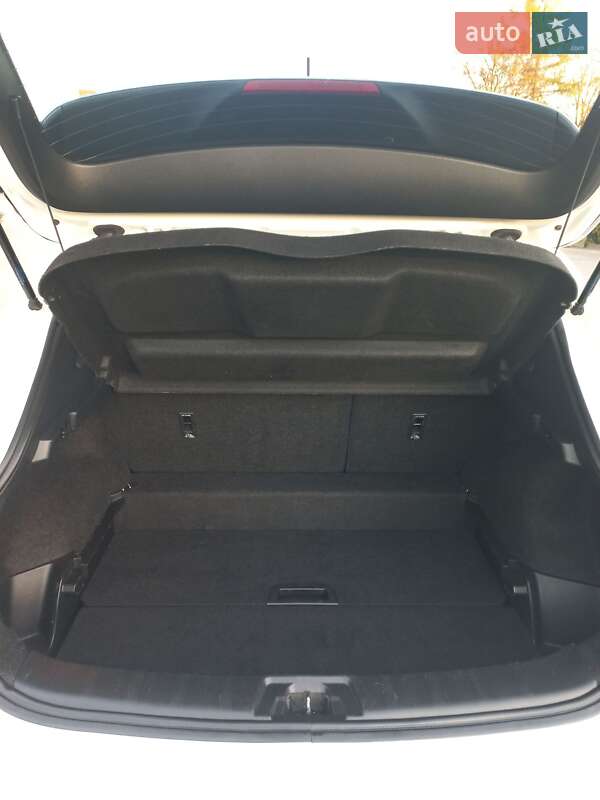 Позашляховик / Кросовер Nissan Qashqai 2015 в Тернополі фото 51 Позашляховик / Кросовер Nissan Qashqai 2015 в Тернополі