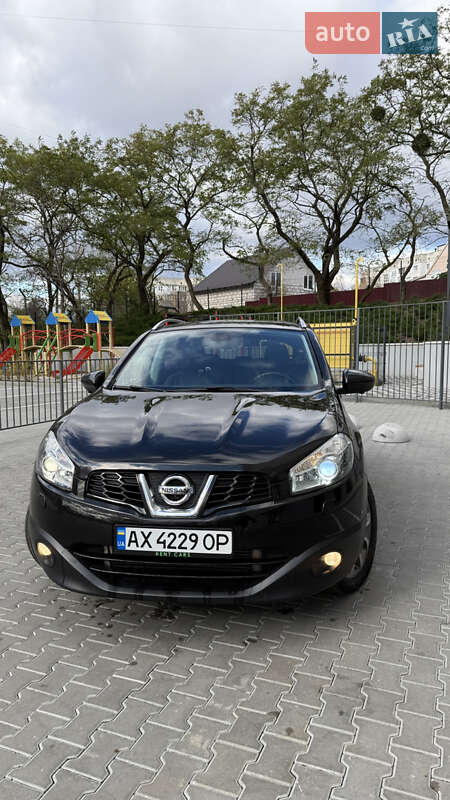 Внедорожник / Кроссовер Nissan Qashqai 2013 в Фастове