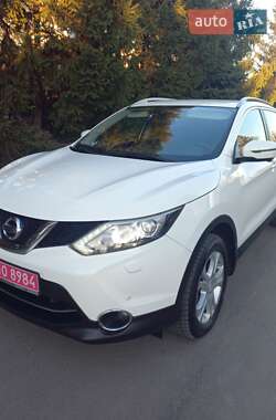 Позашляховик / Кросовер Nissan Qashqai 2015 в Тернополі