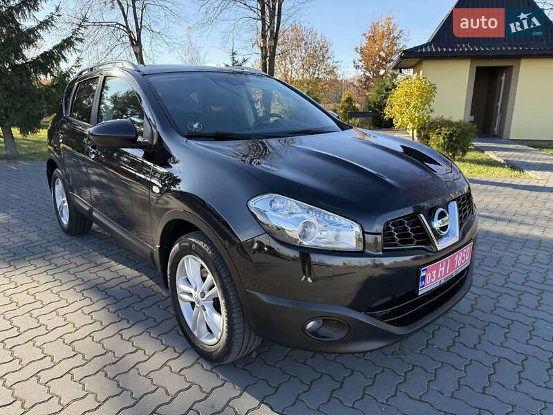 Позашляховик / Кросовер Nissan Qashqai 2011 в Коломиї