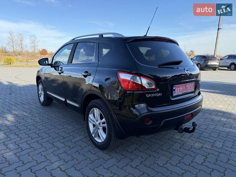 Позашляховик / Кросовер Nissan Qashqai 2011 в Коломиї