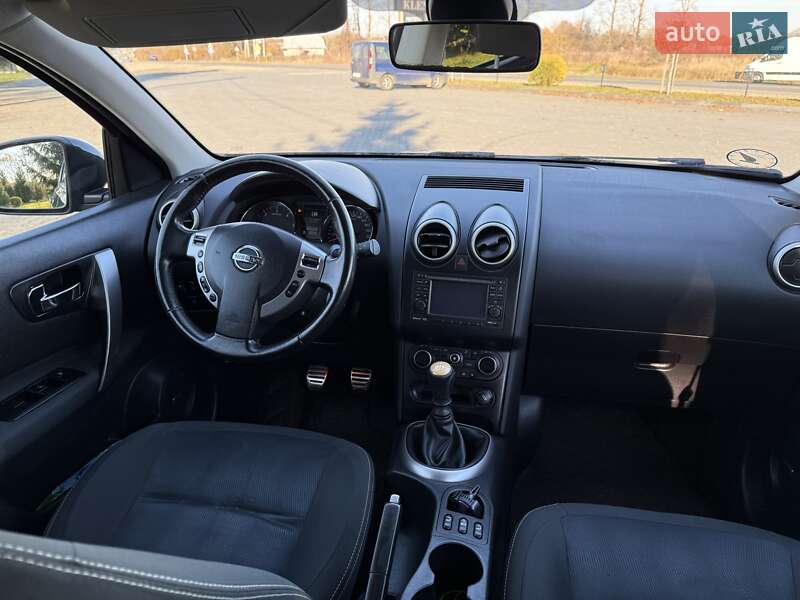 Позашляховик / Кросовер Nissan Qashqai 2011 в Коломиї