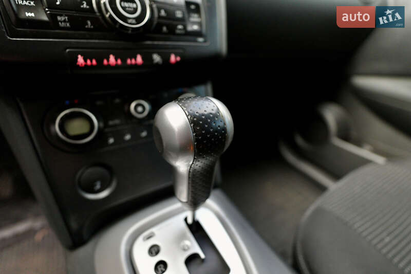 Внедорожник / Кроссовер Nissan Qashqai 2007 в Киеве