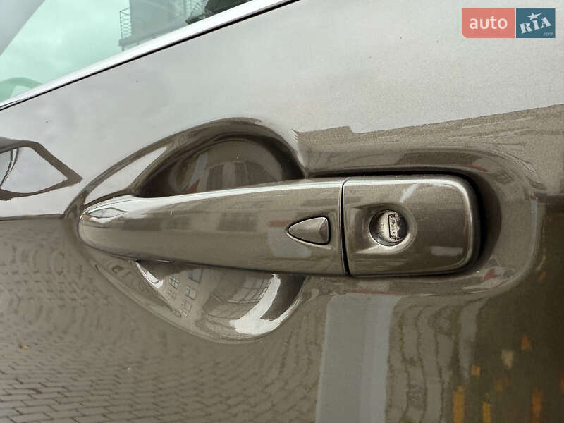 Внедорожник / Кроссовер Nissan Qashqai 2015 в Кременце