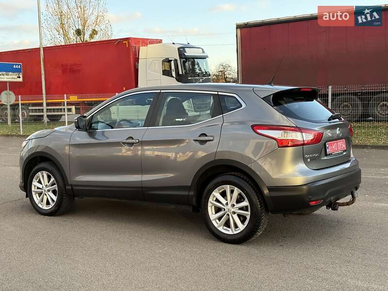 Внедорожник / Кроссовер Nissan Qashqai 2015 в Ковеле фото 4 Внедорожник / Кроссовер Nissan Qashqai 2015 в Ковеле