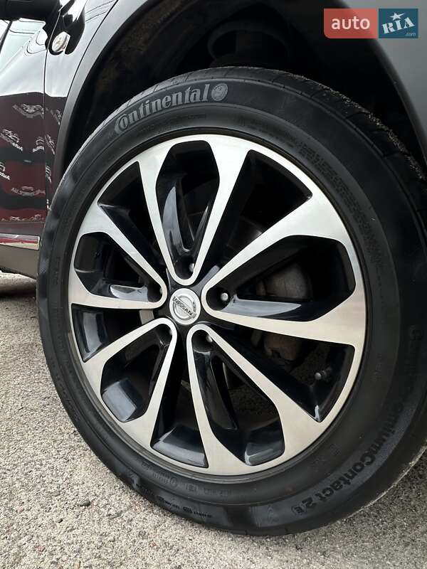 Внедорожник / Кроссовер Nissan Qashqai 2011 в Сумах