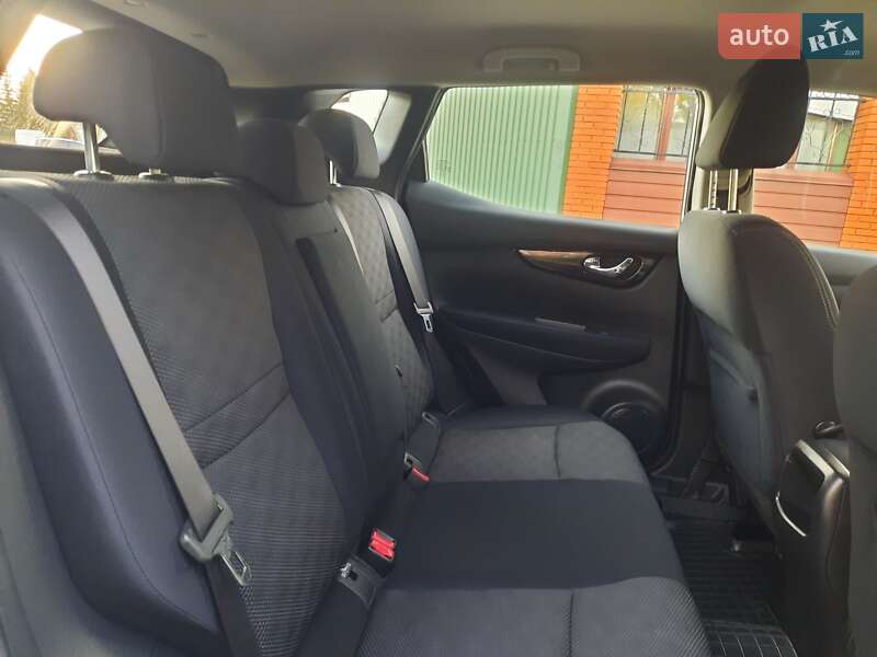 Внедорожник / Кроссовер Nissan Qashqai 2014 в Полтаве