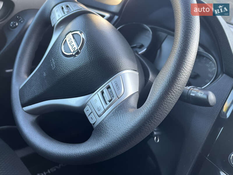 Внедорожник / Кроссовер Nissan Qashqai 2014 в Ровно