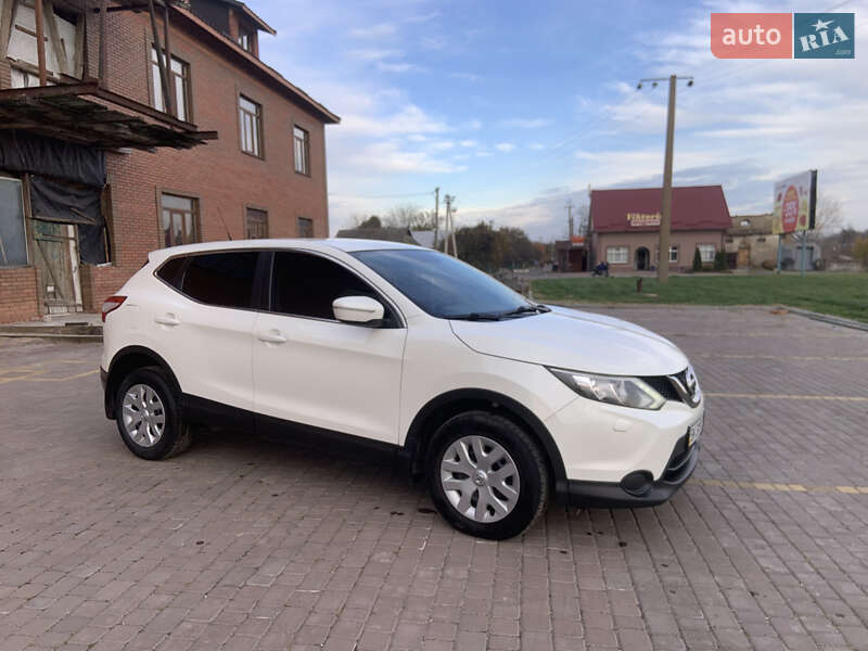 Внедорожник / Кроссовер Nissan Qashqai 2014 в Теофиполе