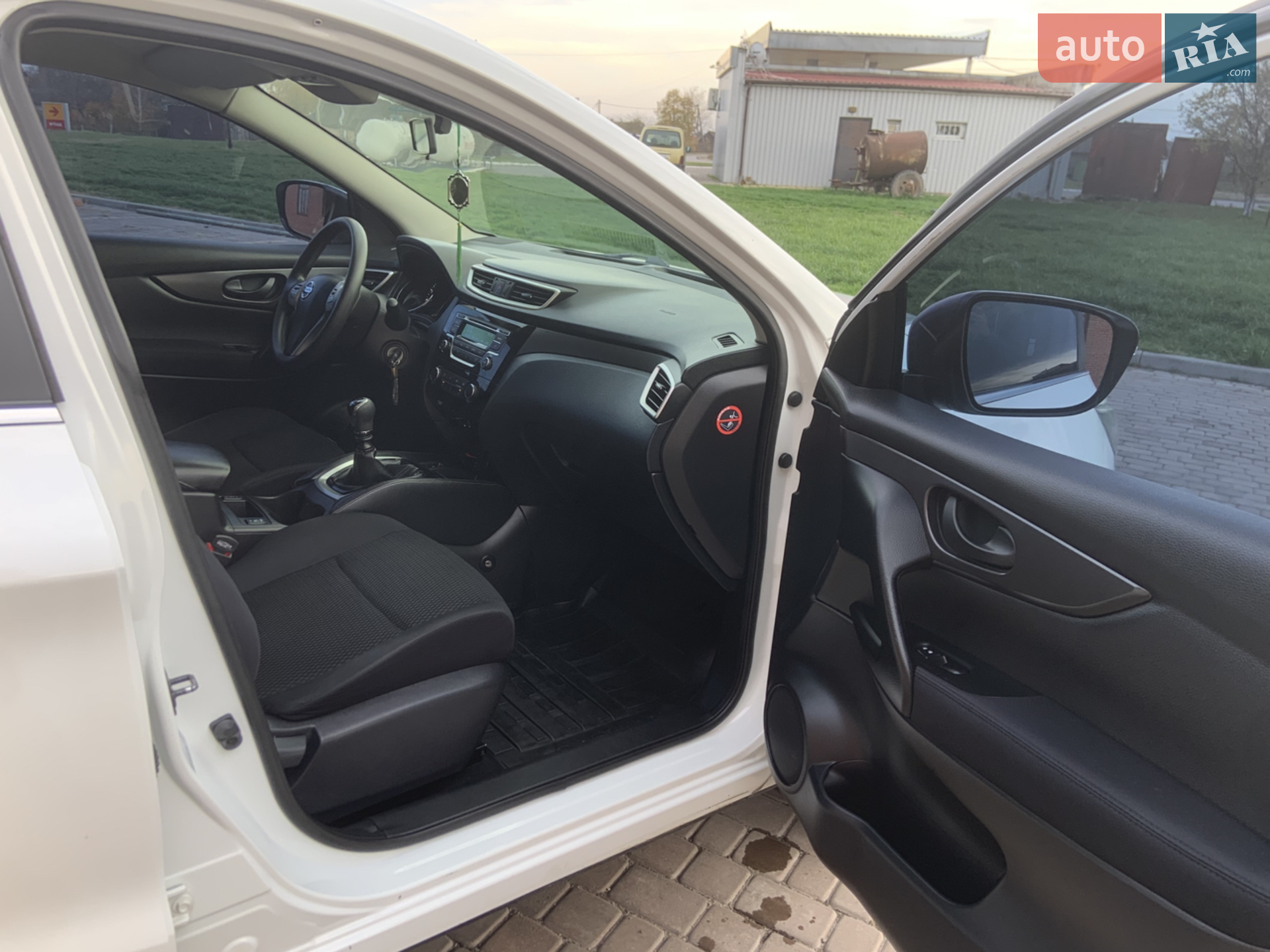 2014 Nissan Qashqai - мініатюра 18
