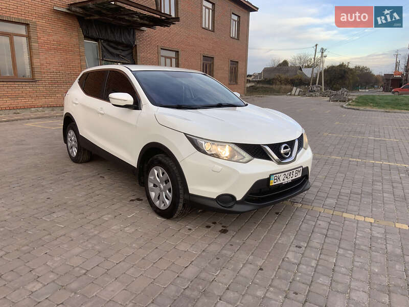 Внедорожник / Кроссовер Nissan Qashqai 2014 в Теофиполе
