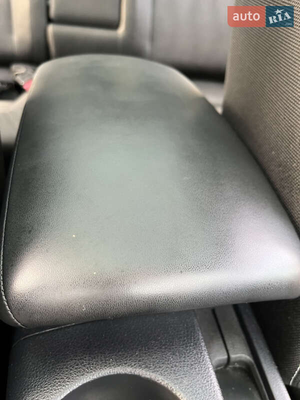 Внедорожник / Кроссовер Nissan Qashqai 2010 в Ровно фото 142 Внедорожник / Кроссовер Nissan Qashqai 2010 в Ровно