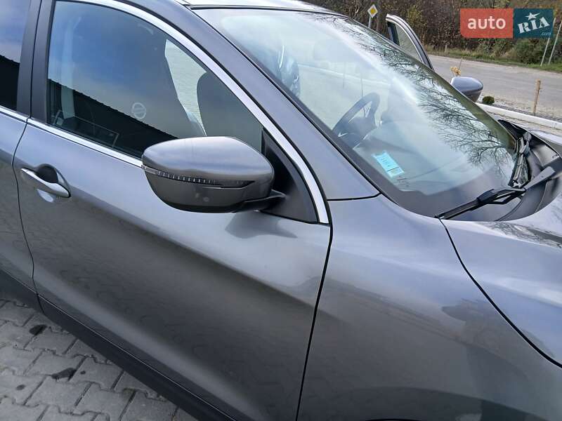 Внедорожник / Кроссовер Nissan Qashqai 2017 в Черновцах фото 9 Внедорожник / Кроссовер Nissan Qashqai 2017 в Черновцах