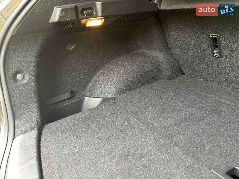 Позашляховик / Кросовер Nissan Qashqai 2015 в Полтаві фото 26 Позашляховик / Кросовер Nissan Qashqai 2015 в Полтаві