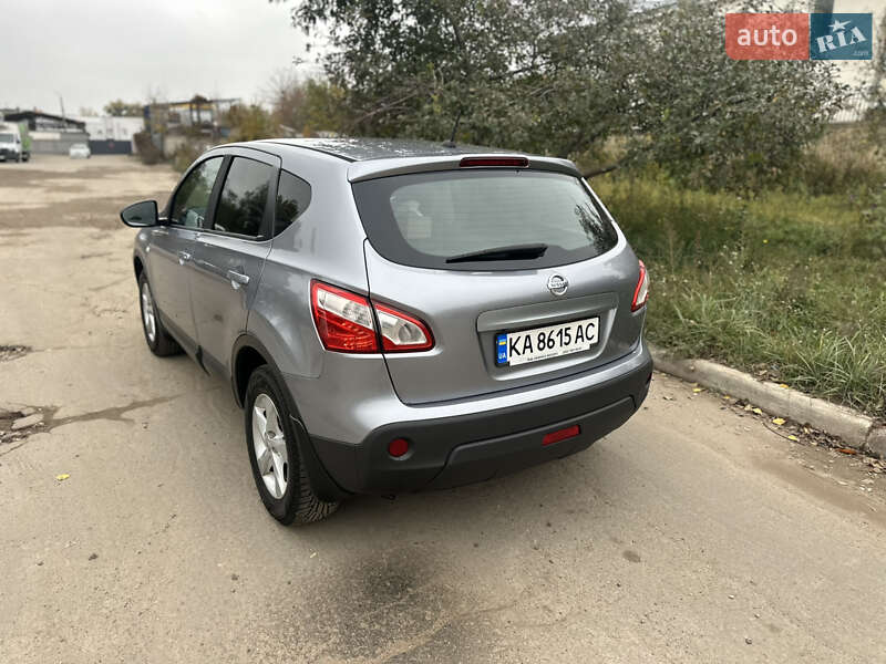 Внедорожник / Кроссовер Nissan Qashqai 2012 в Киеве