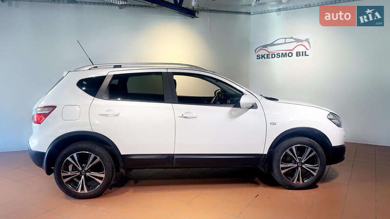 Внедорожник / Кроссовер Nissan Qashqai 2010 в Ровно