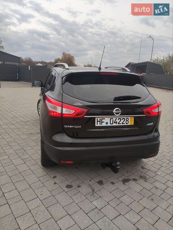 Позашляховик / Кросовер Nissan Qashqai 2014 в Львові фото 11 Позашляховик / Кросовер Nissan Qashqai 2014 в Львові