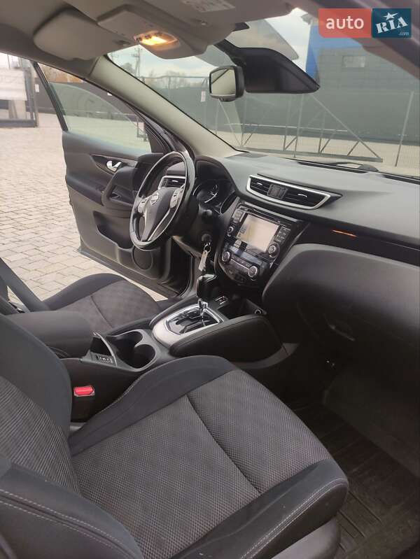 Позашляховик / Кросовер Nissan Qashqai 2014 в Львові фото 51 Позашляховик / Кросовер Nissan Qashqai 2014 в Львові