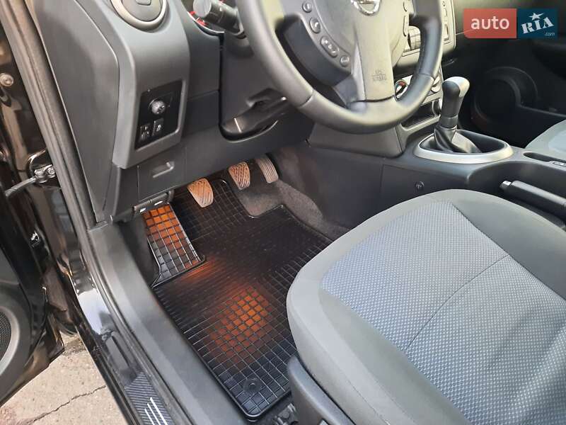 Внедорожник / Кроссовер Nissan Qashqai 2011 в Полтаве фото 7 Внедорожник / Кроссовер Nissan Qashqai 2011 в Полтаве