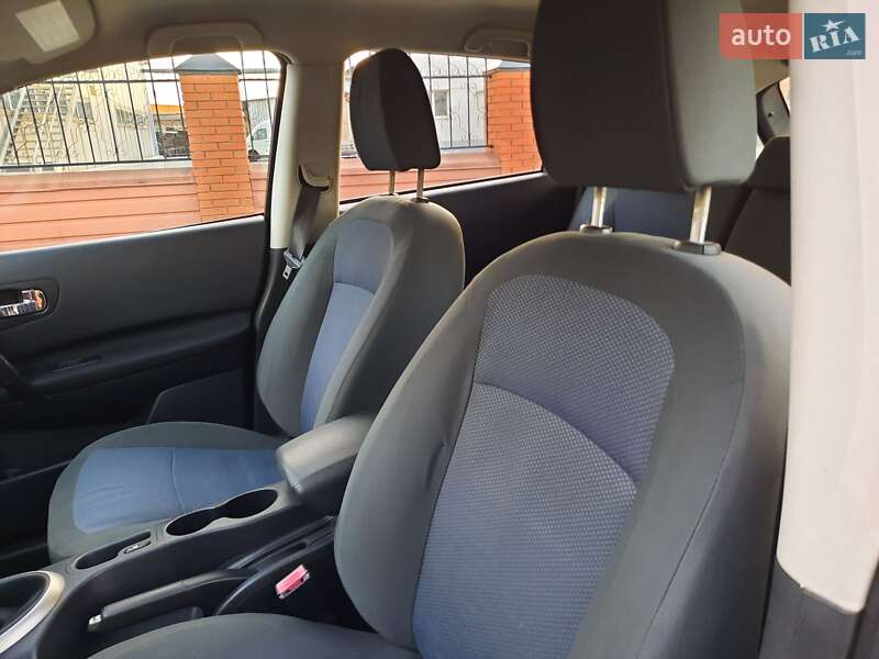 Внедорожник / Кроссовер Nissan Qashqai 2011 в Полтаве фото 12 Внедорожник / Кроссовер Nissan Qashqai 2011 в Полтаве
