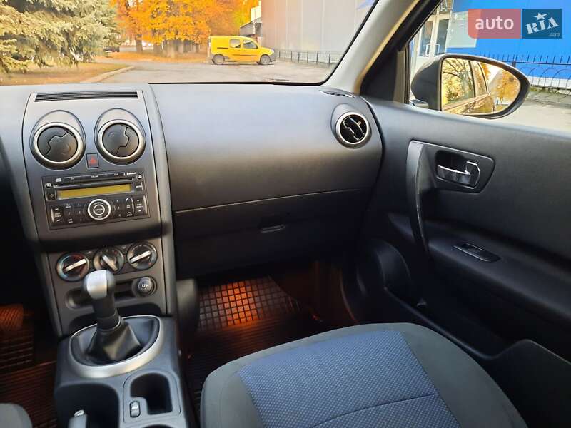 Внедорожник / Кроссовер Nissan Qashqai 2011 в Полтаве фото 26 Внедорожник / Кроссовер Nissan Qashqai 2011 в Полтаве
