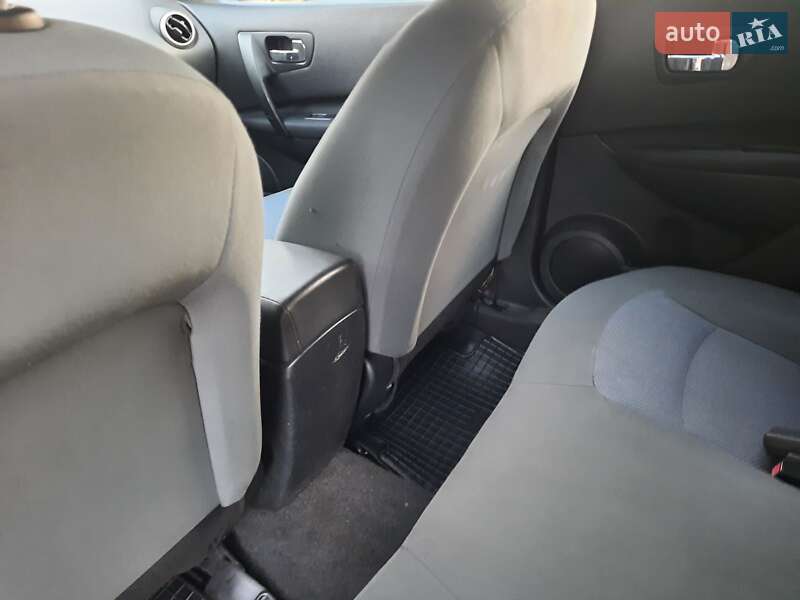 Внедорожник / Кроссовер Nissan Qashqai 2011 в Полтаве фото 31 Внедорожник / Кроссовер Nissan Qashqai 2011 в Полтаве