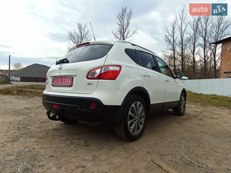 Внедорожник / Кроссовер Nissan Qashqai 2011 в Надворной