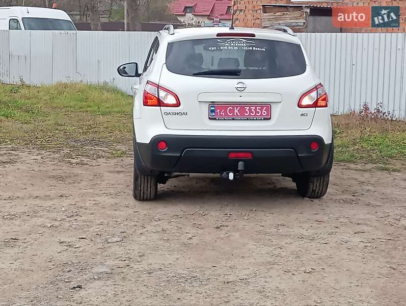 Внедорожник / Кроссовер Nissan Qashqai 2011 в Надворной