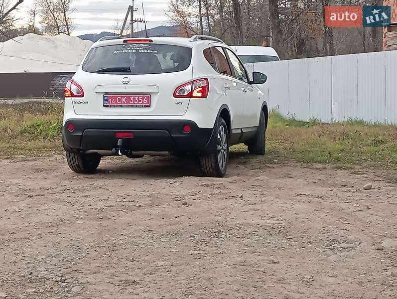 Внедорожник / Кроссовер Nissan Qashqai 2011 в Надворной