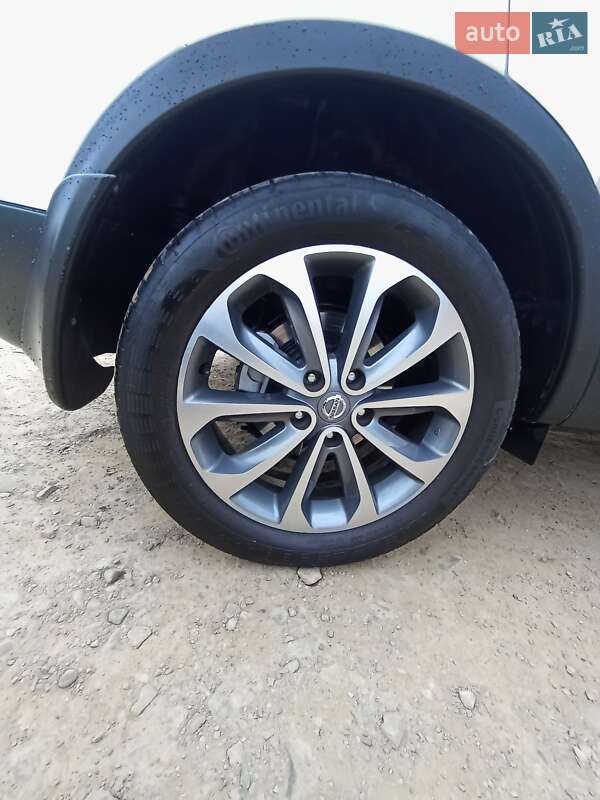 Внедорожник / Кроссовер Nissan Qashqai 2011 в Надворной