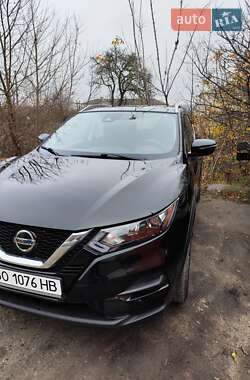 Внедорожник / Кроссовер Nissan Qashqai 2020 в Волочиске